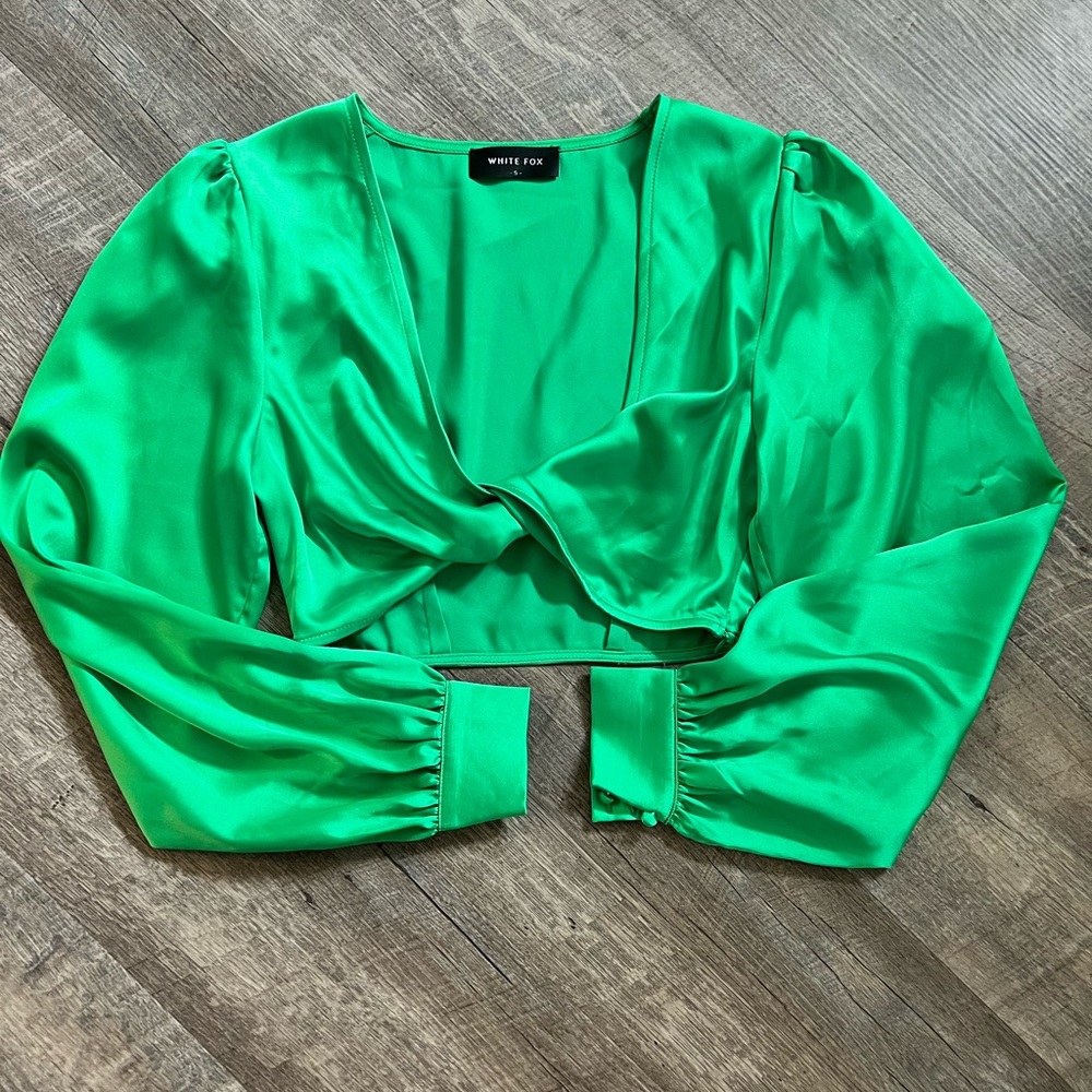 White Fox green crop top